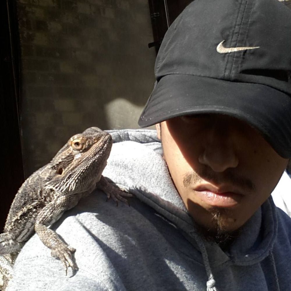 Meet your Posher, Diego