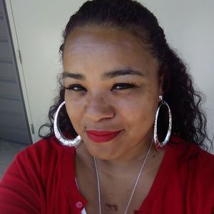 Meet your Posher, Debra