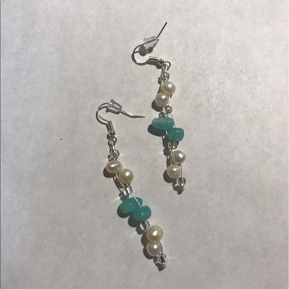 Earring - Picture 3 of 4