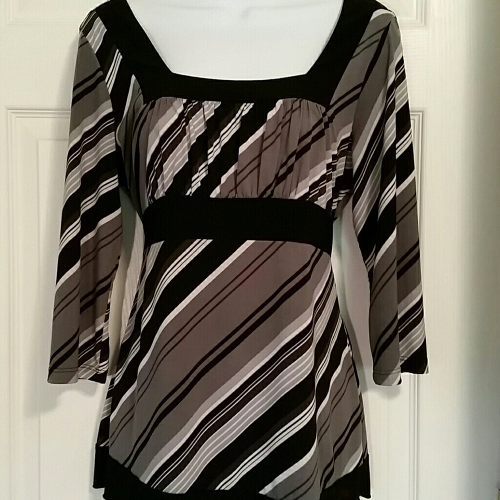 3/4 Sleeve Empire - waist Top