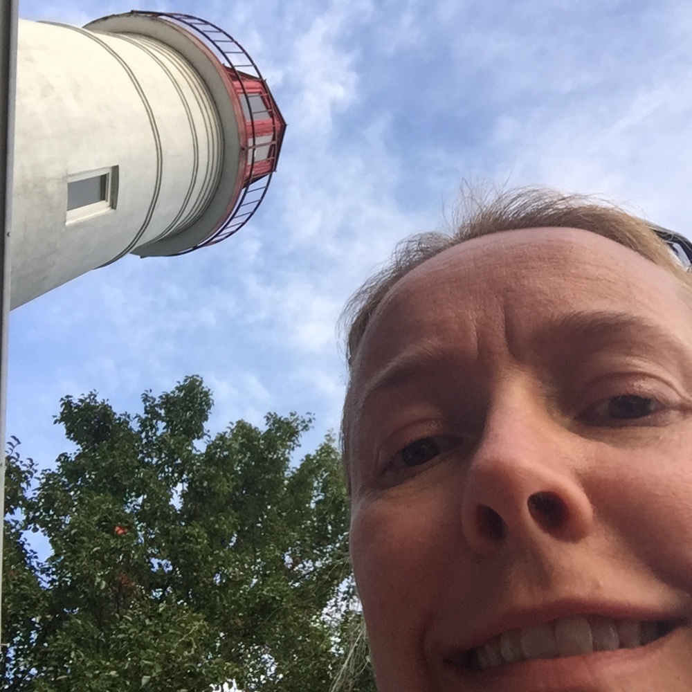 Meet your Posher, Candace
