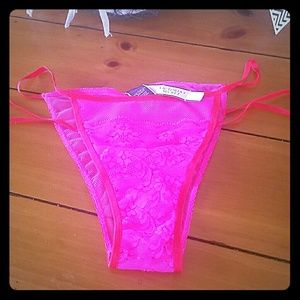 Victorias secret itsy pink red bikini pantie. Med