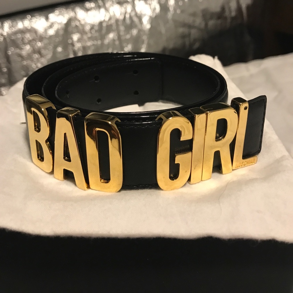 Moschino Bad Girl belt sz 40