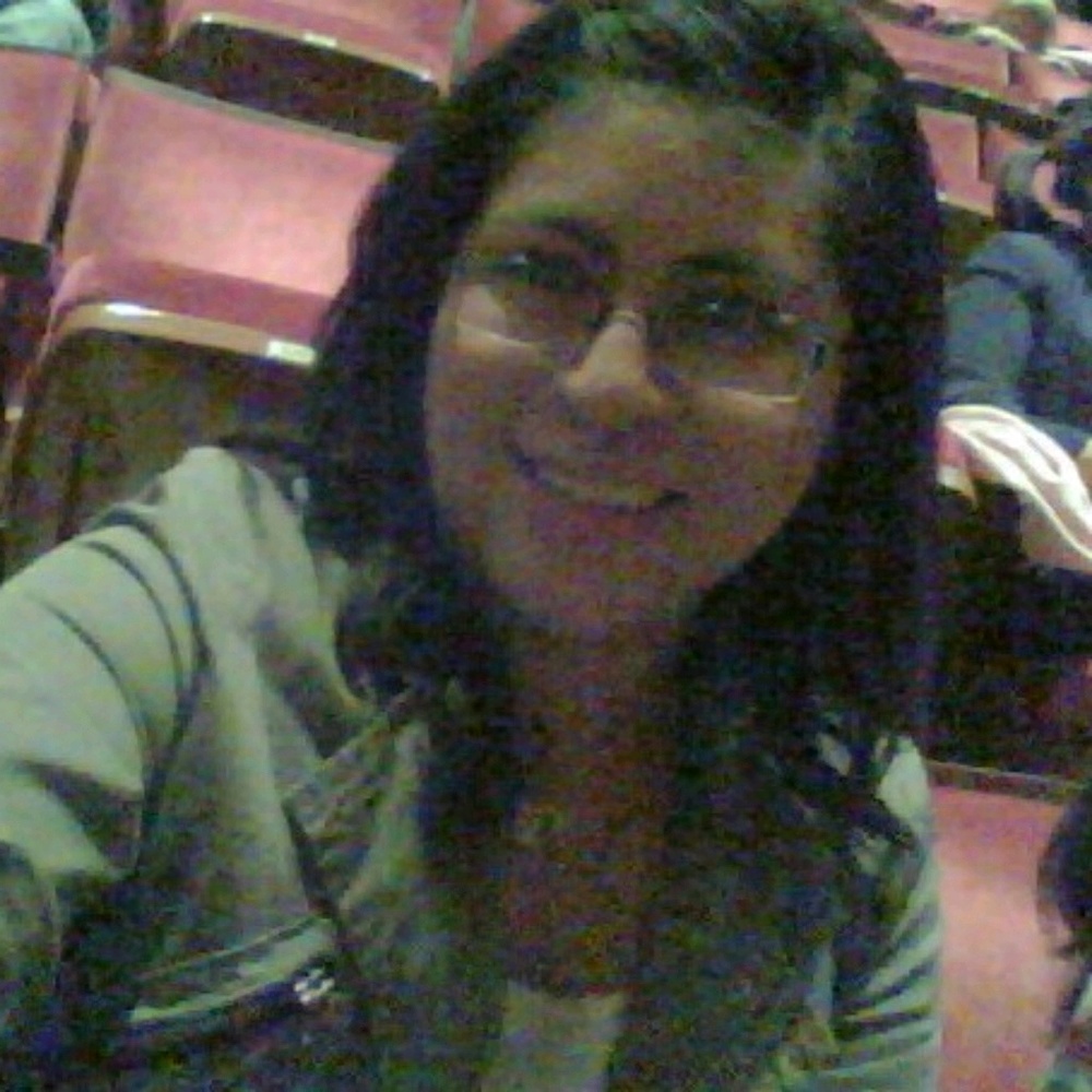 Meet your Posher, Denisse