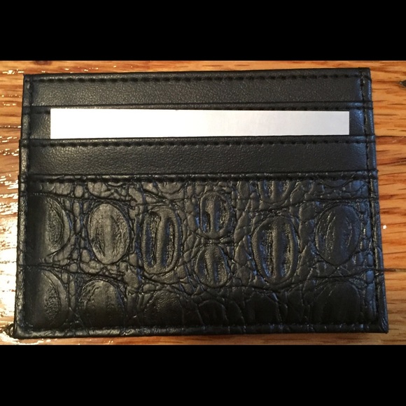 NWOT GEOFFREY BEENE BLACK FAUX CROCO CARDCASE - Picture 2 of 5