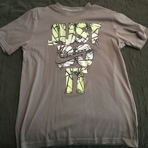 Men's Dri Fit Nike shirt