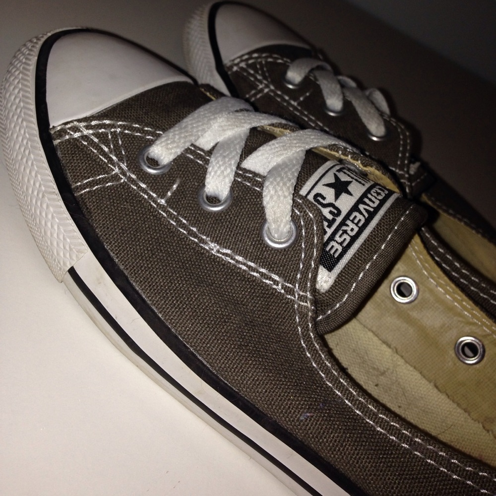 Converse flats