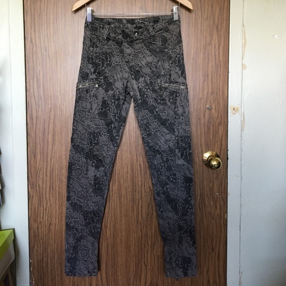 Topshop Denim - TopShop Snake skinny Jean