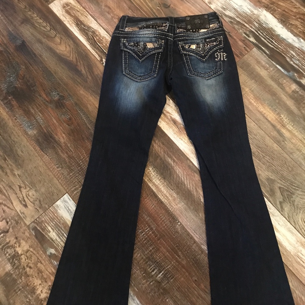 Miss Me size 26  short jeans