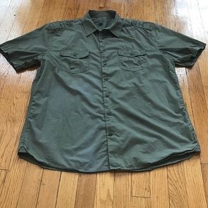 MEN'S SHORT SLEEVE MILITARY STYLE BUTTON UP