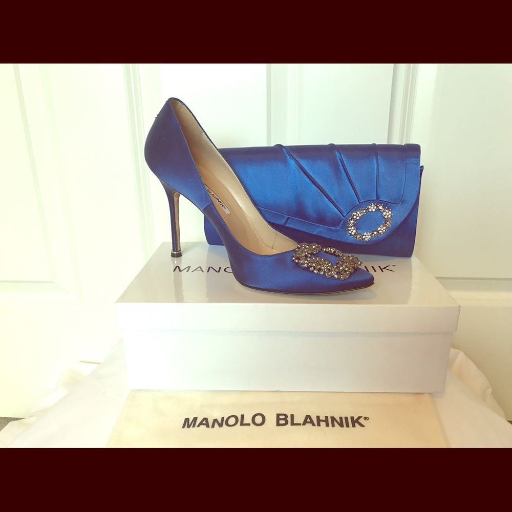 Manolo Blaknik Hangisi Jewel Pump