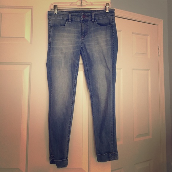 Jeans - Picture 1 of 2