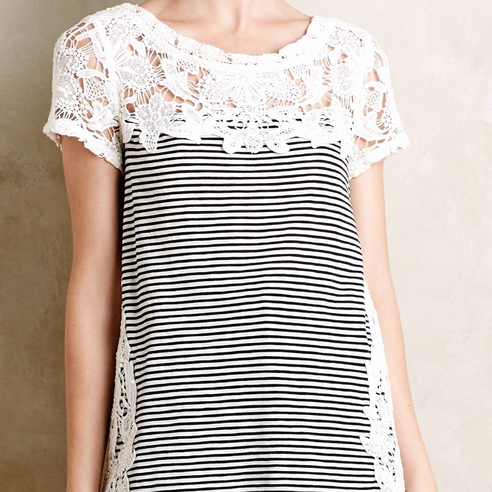 MEADOW RULE • Lace & stripes top