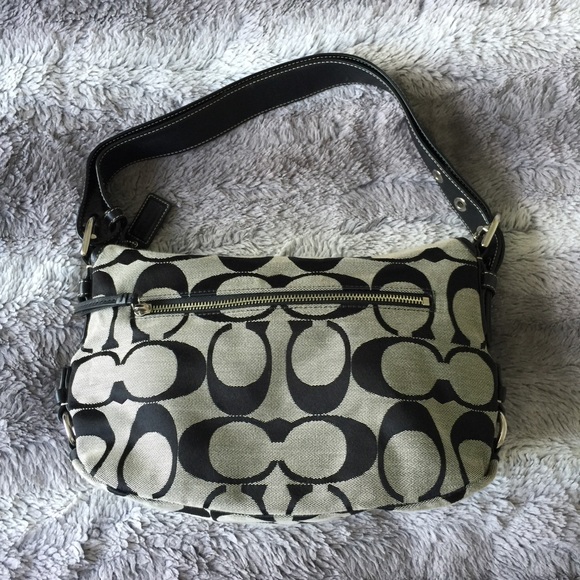 ✨Coach Canvas Satchel with original black "C" - Picture 2 of 6