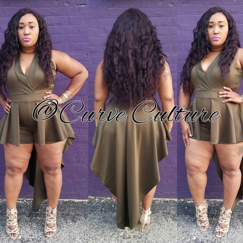 Olive green romper🙌🏽💚✨