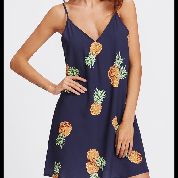 🆕🍍Cami dress w/ double v & pineapple print🍍 - Picture 3 of 4