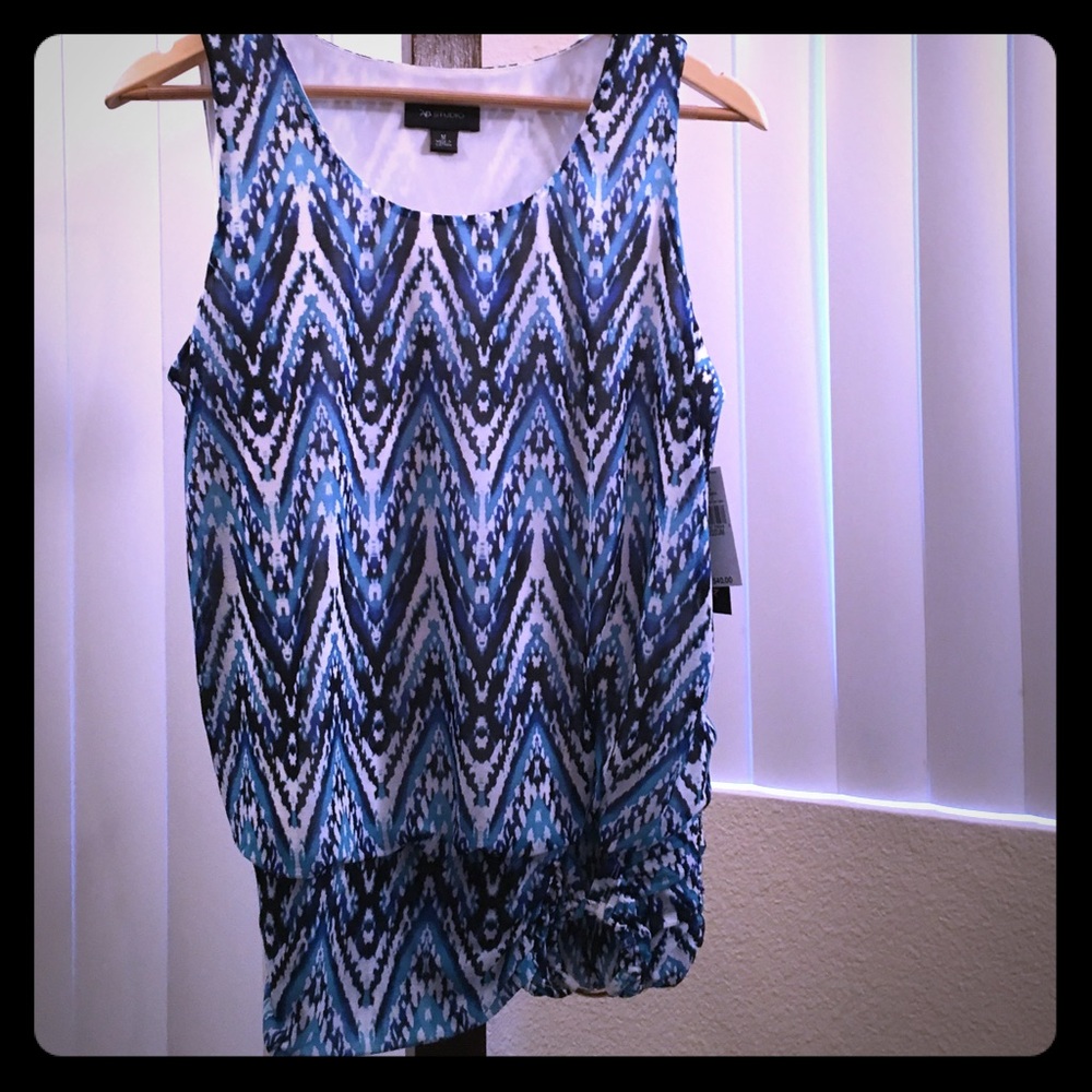 NWT Banded Waist Top