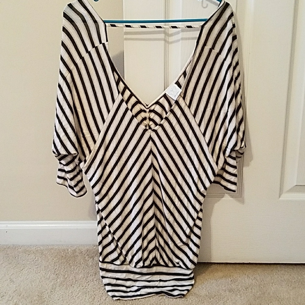 Fun Top! Wear over a cami