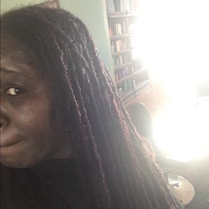 Meet your Posher, Regina