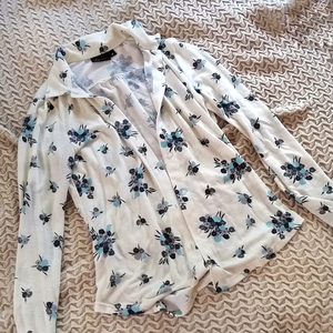 Hurley Tops - Cream & Blue Floral Button Up Shirt Hurley Tops - Cream & Blue Floral Button Up Shirt