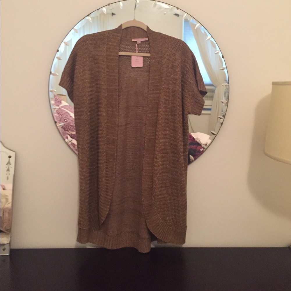 Calypso sweater new w tags!