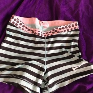 Nike pros xl
