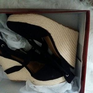 Black and Tan Wedge Shoes