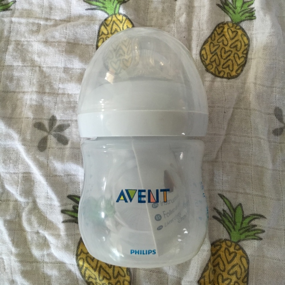 5 oz Avent Bottles
