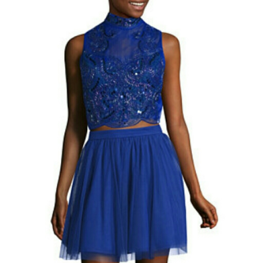 Love Reigns Sequined Homecoming Dress