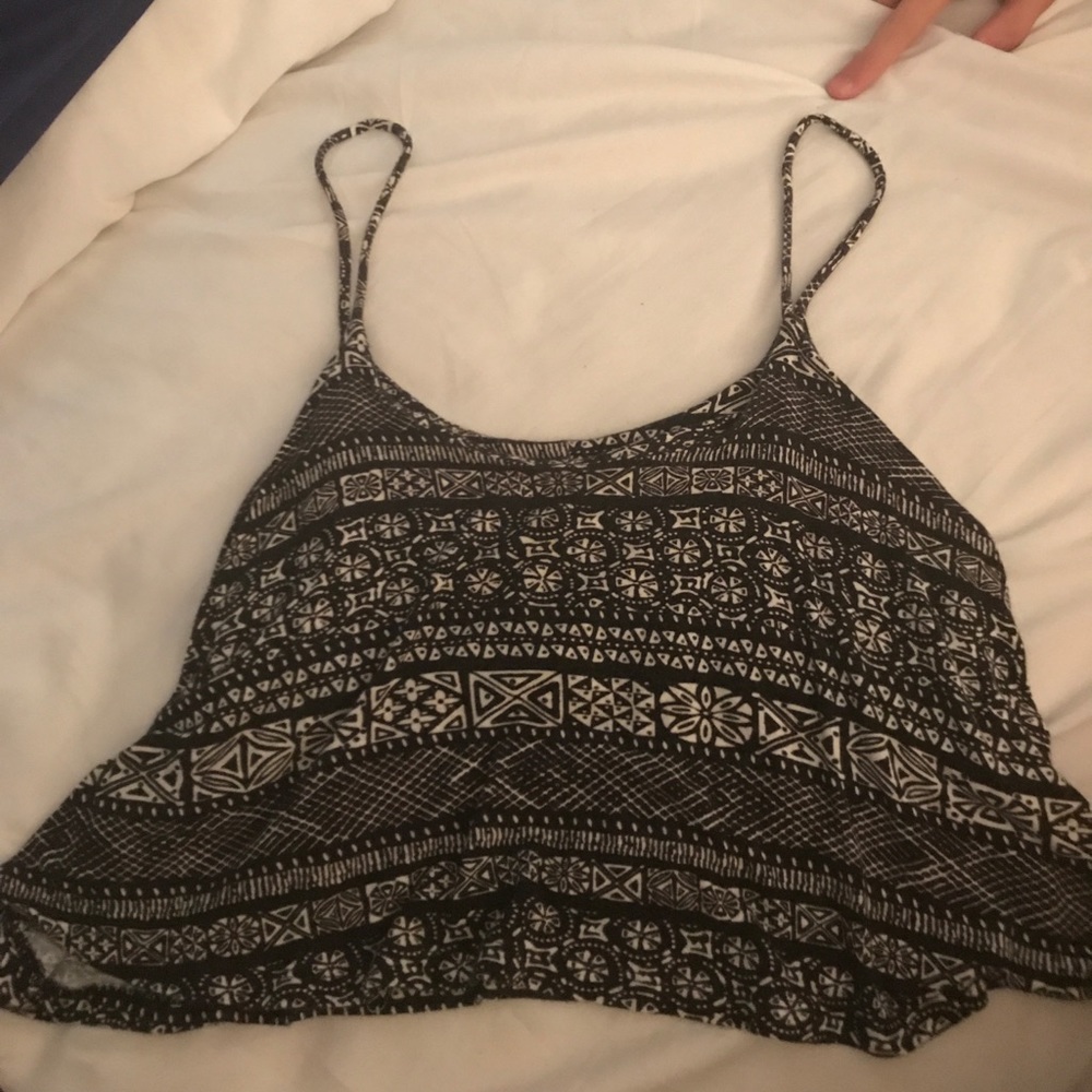 White/Black Crop top