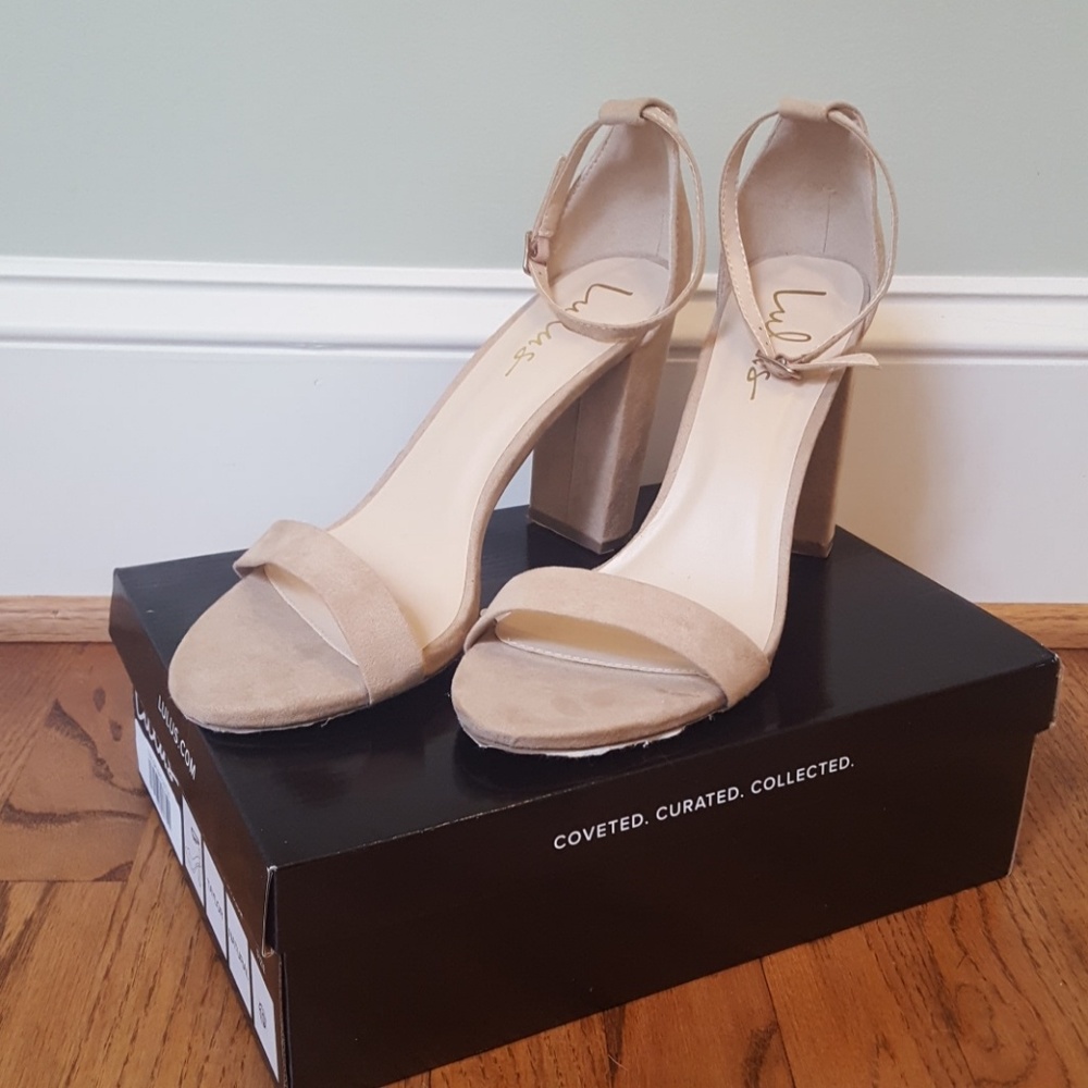 Single Strap Suede shoes