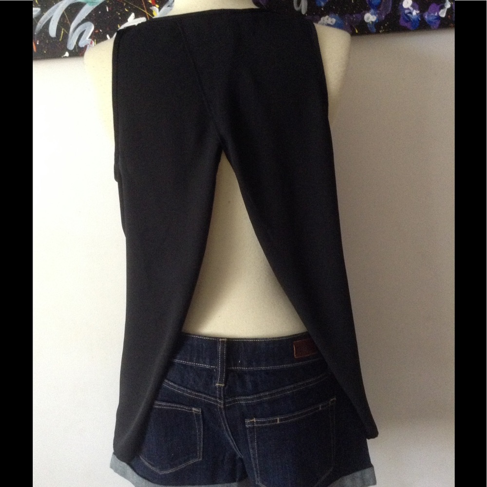 Soprano Split Back Tank - Picture 4 of 4