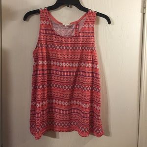 👚 ladies shirt with split open back