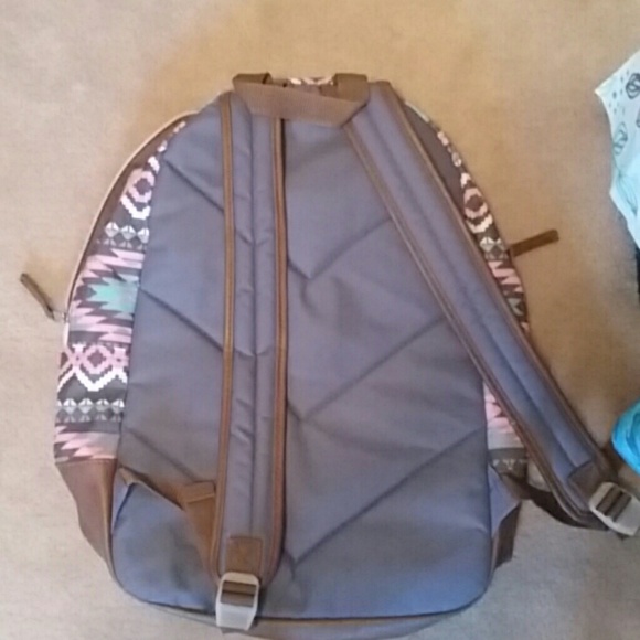 Backpack - Picture 2 of 3