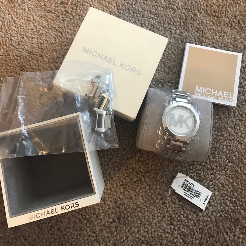 Mk watch