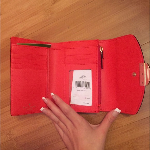 Kate Spade Wallet - Picture 3 of 4