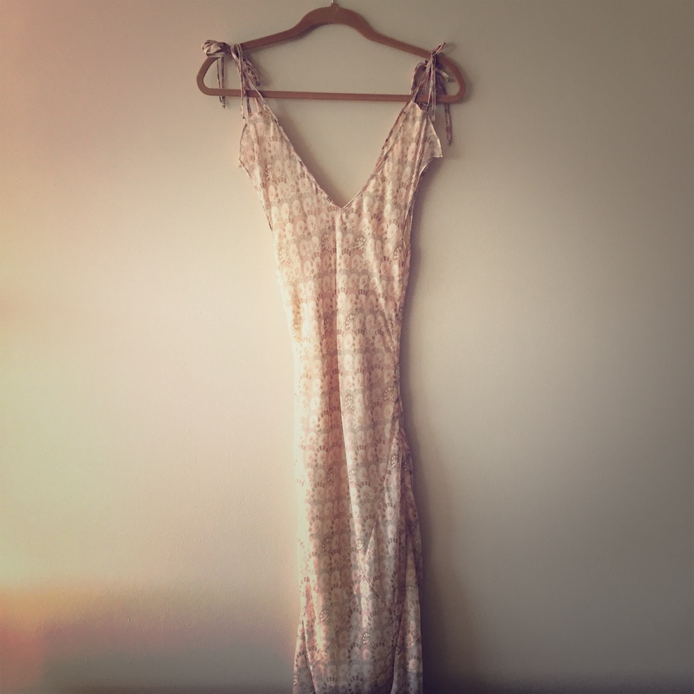 Lightweight  Low V Neck Dress