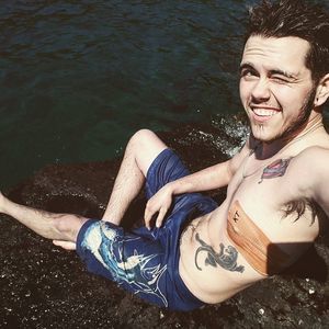 Meet your Posher, Emery