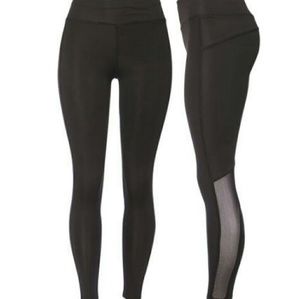 Breathable Workout Legging With Side Mesh