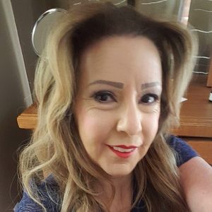 Meet your Posher, Lorraine