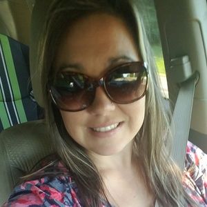 Meet your Posher, Sheree