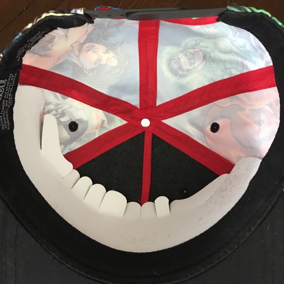 Hat - Picture 3 of 4