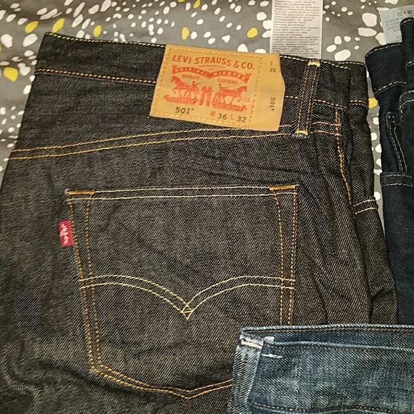 5 pair of Levi Strauss jeans - Picture 2 of 5