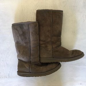 Tall gray UGGs