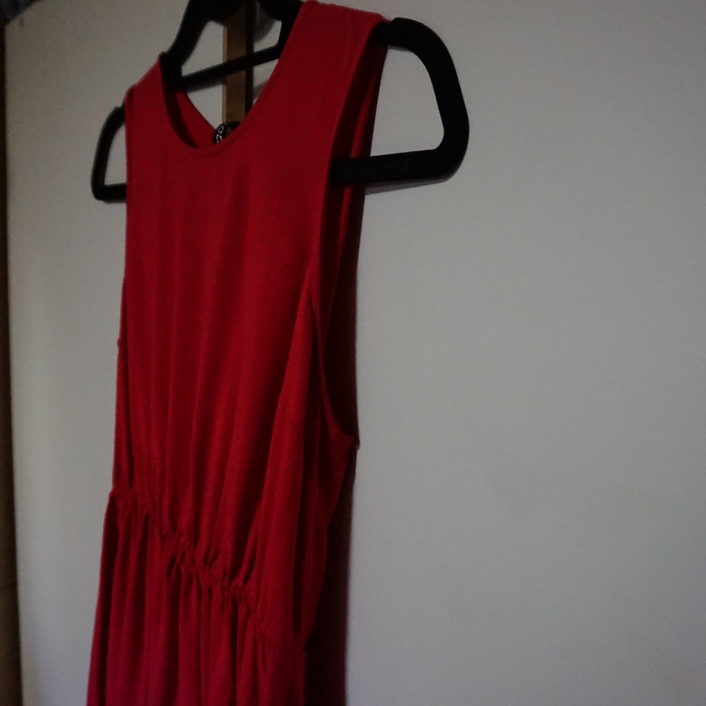 Simple Pink Dress - Picture 4 of 4