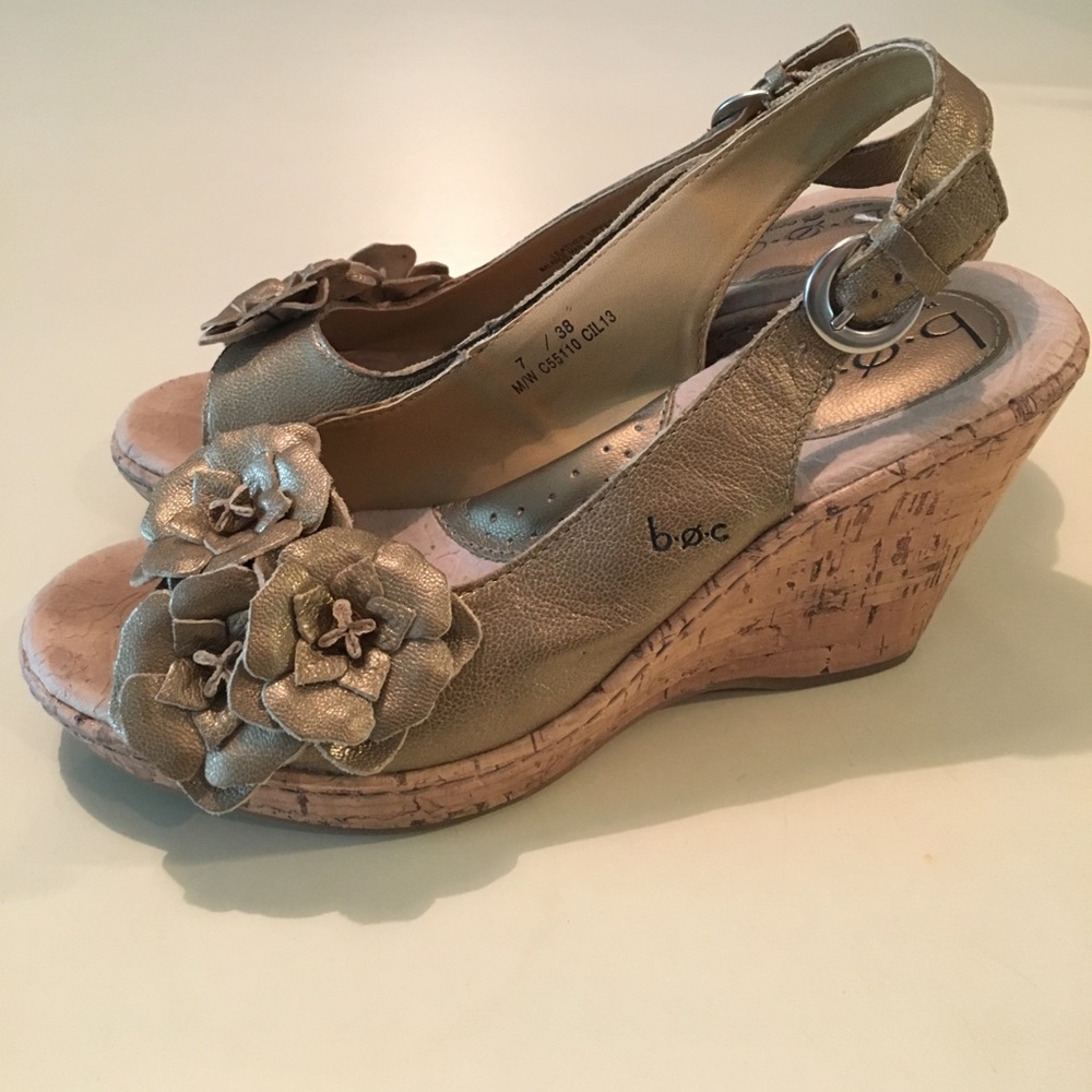 BORN 7/38 Metallic Wedges