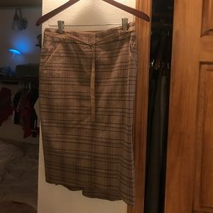 BCBG MAXAZRIA PLAID SKIRT