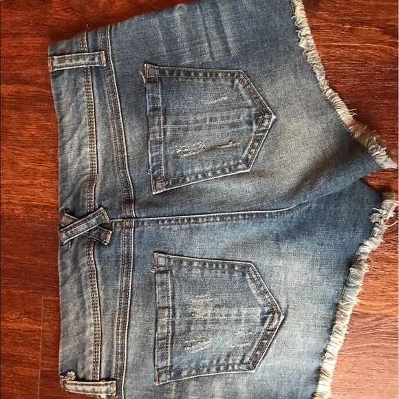 Shorts - Picture 2 of 2