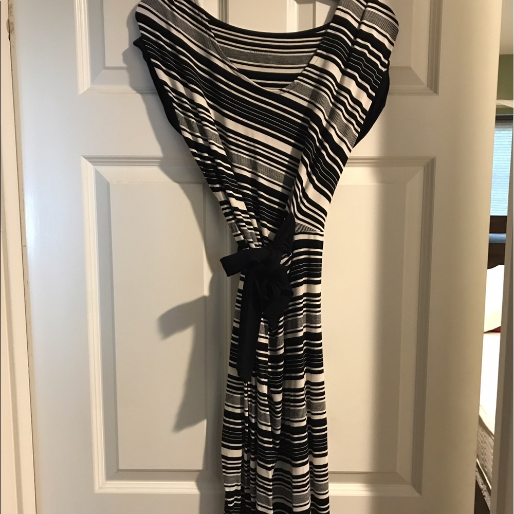 Black and white stripped Liz Lange dress