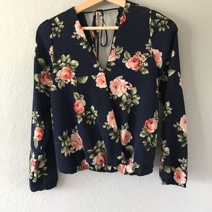 New floral wrap top AGACI